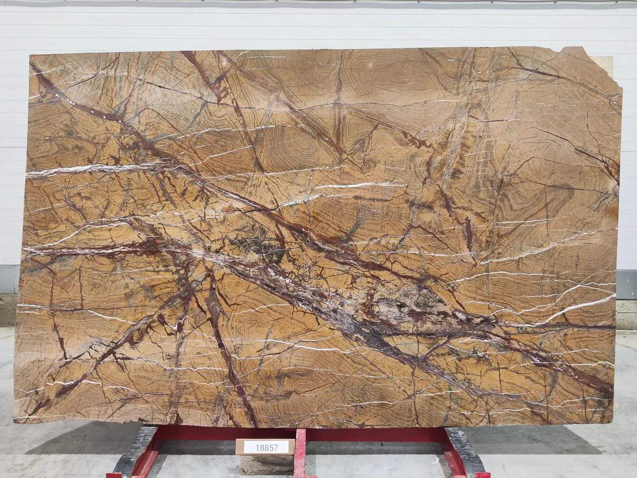 Слэб из мрамора BIDASAR GOLD полированный 3000x1850x30 мм, код 18857