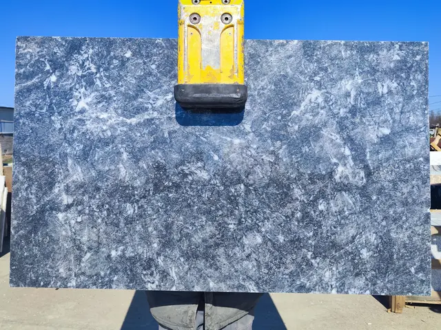 Полоса из мрамора OLIVE EMPERADOR полированный 1280x780x30 мм, код 23514