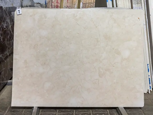 Слэб из мрамора CREMA NOVA полированный 1900x1400x30 мм, код 27583