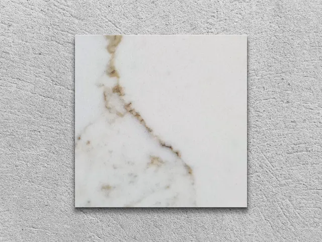 GOLDEN AGE полированный A82 100x100x20 мм, код 28984