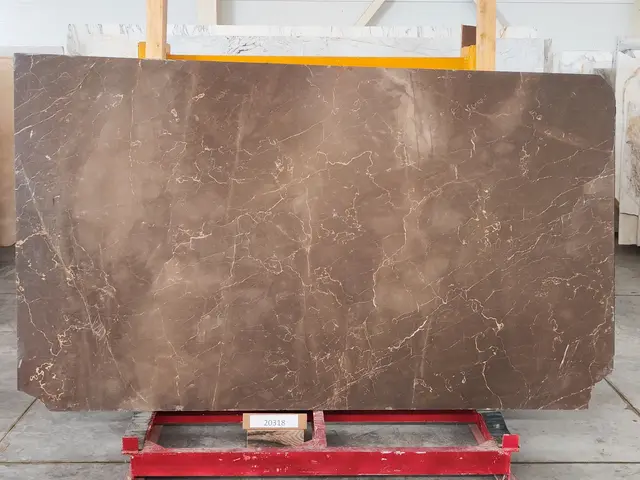Слэб из мрамора ARMANI BRONZE 2600x1400x20 мм, код 20318