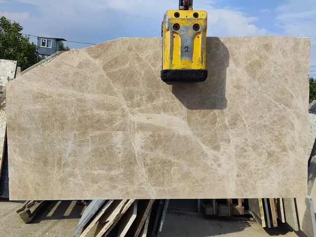 Полоса из мрамора EMPERADOR LIGHT полированный 1450x600x20 мм, код 23939