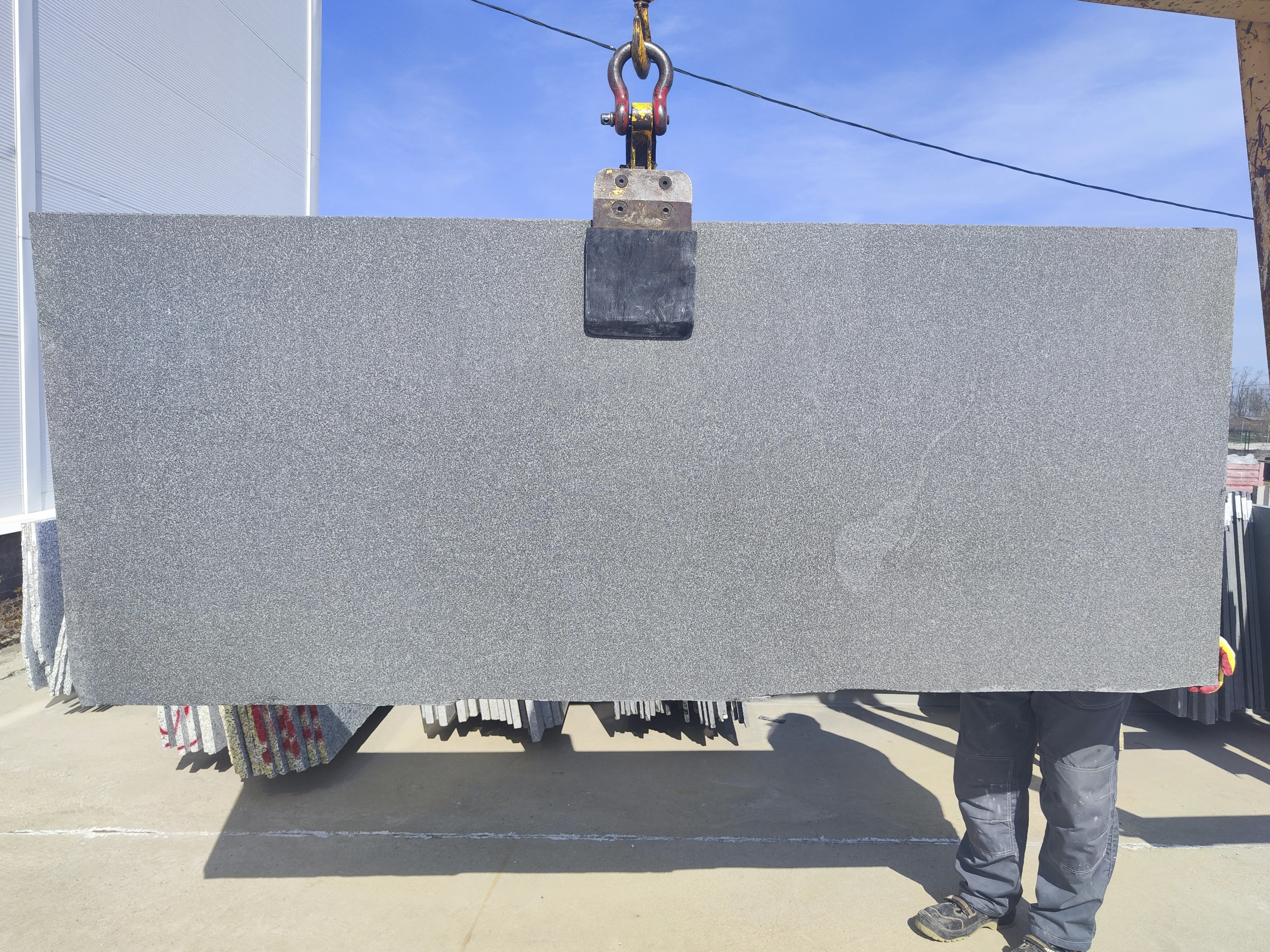 Полоса из гранита ABSOLUTE BLACK термообработанный 2350x960x20 мм, код 23632