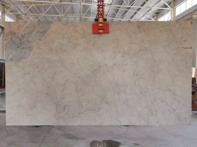 Слэб из мрамора SHELLS REEF BEIGE полированный 2910x1630x20 мм, код 24934