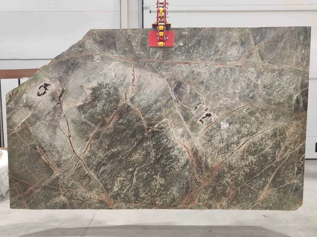 Слэб из мрамора BIDASAR GREEN полированный 2630x1510x30 мм, код 26992