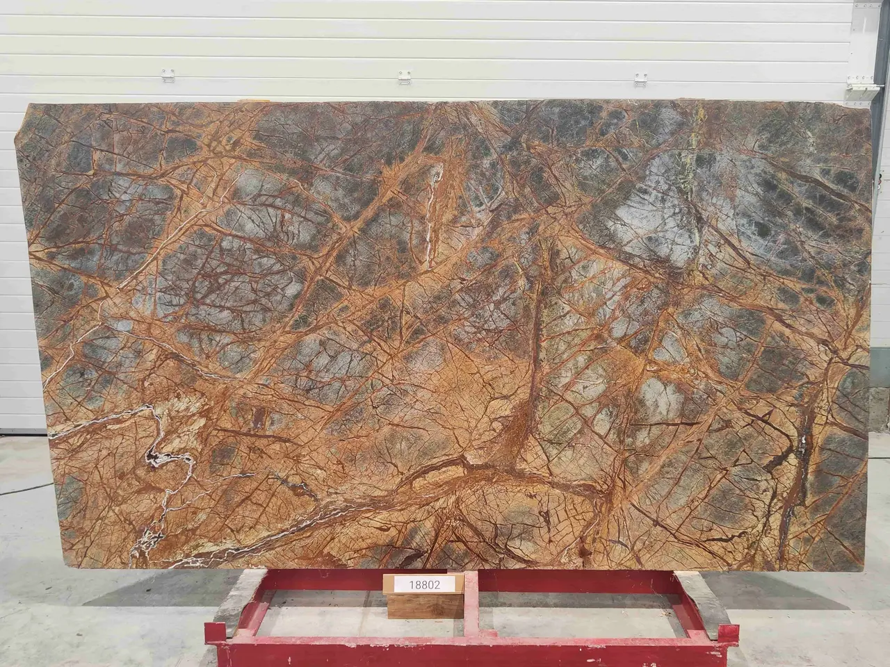 Слэб из мрамора BIDASAR BROWN полированный 2750x1580x20 мм, код 18802