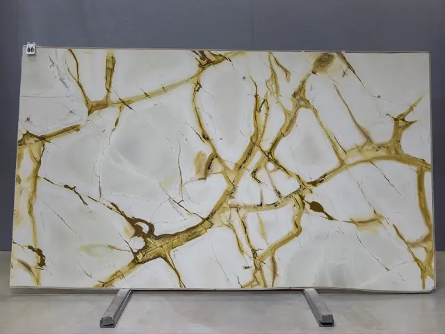 Слэб из кварцита BRECCIA ROMANO полированный 3370x1900x20 мм, код 26175