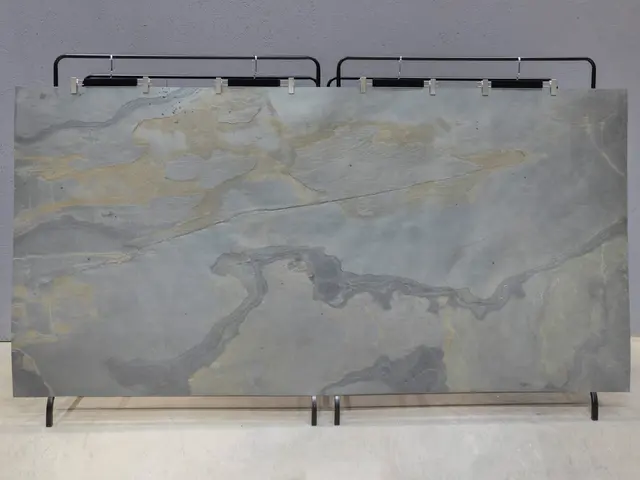 CALIFORNIA GOLD 2400x1200x2 мм, код 27171