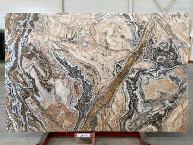 Слэб из оникса ONICE TRAVER полированный 2890x1870x20 мм, код 20146