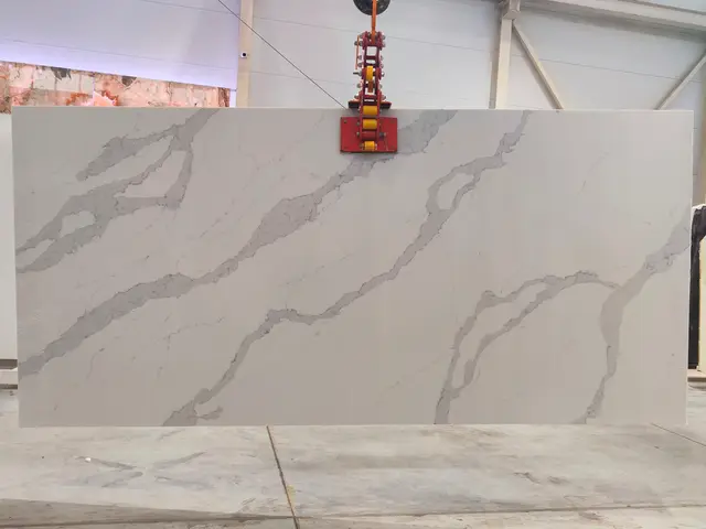 CALACATTA MOON полированный 3000x1400x20 мм, код 25045