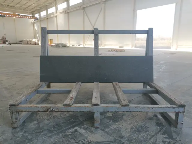 Ступень SESAM BLACK полированная 1500x350x30 мм, код 5670