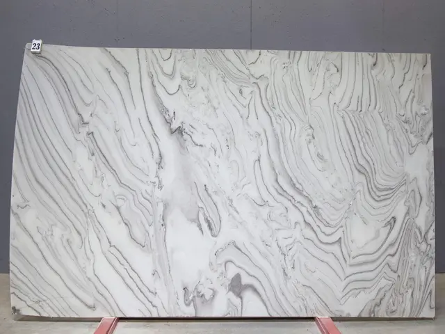 Слэб из мрамора AVALANCHE BRUNO полированный 2980x1860x20 мм, код 26321