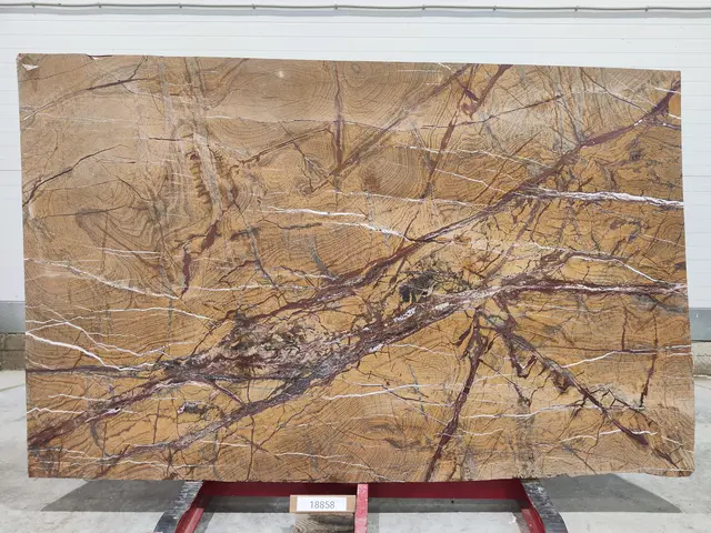 Слэб из мрамора BIDASAR GOLD полированный 3000x1850x30 мм, код 18858